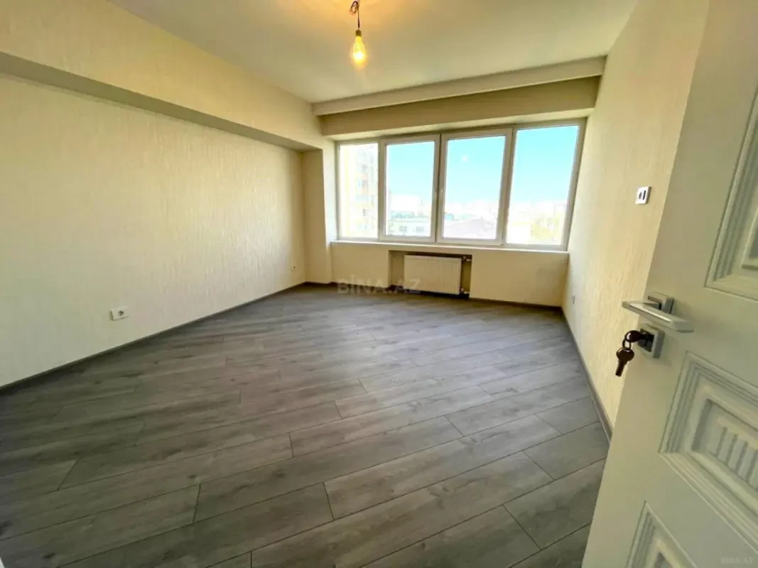 Satılır 2 otaqlı mənzil 65 m²