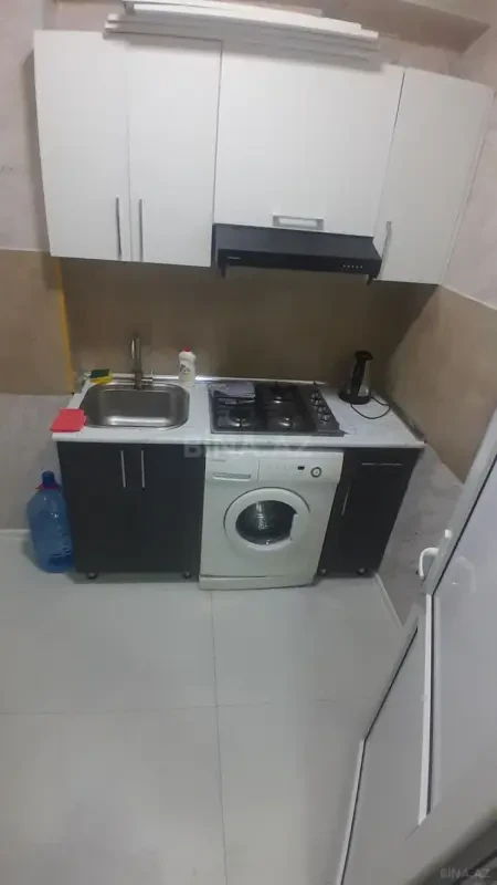 Kirayə verilir 2 otaqlı mənzil 30 m²