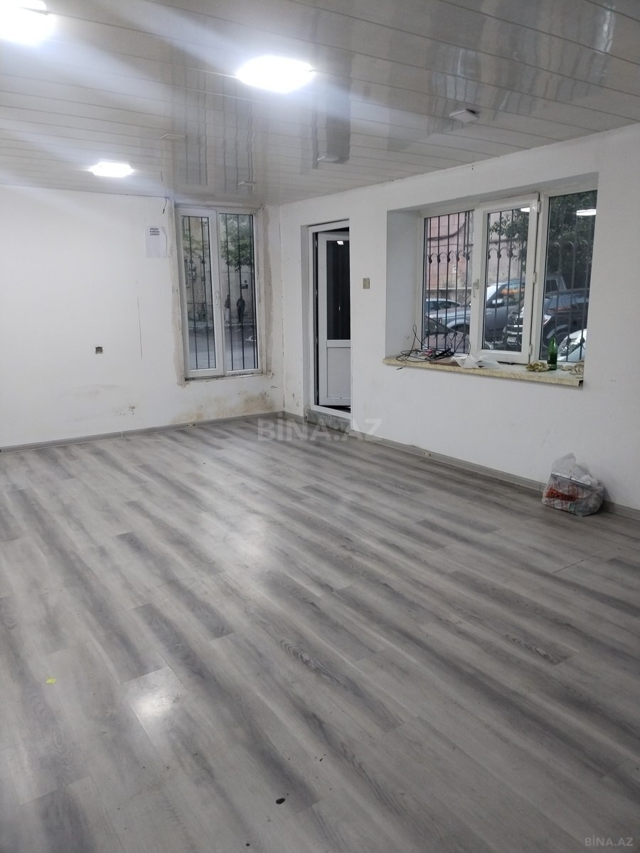Kirayə verilir obyekt 35 m²