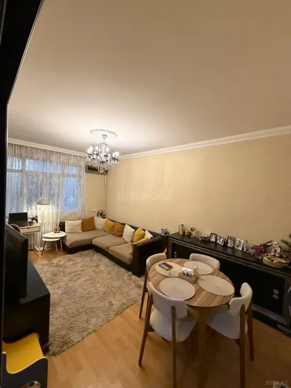 Satılır 2 otaqlı mənzil 50 m²