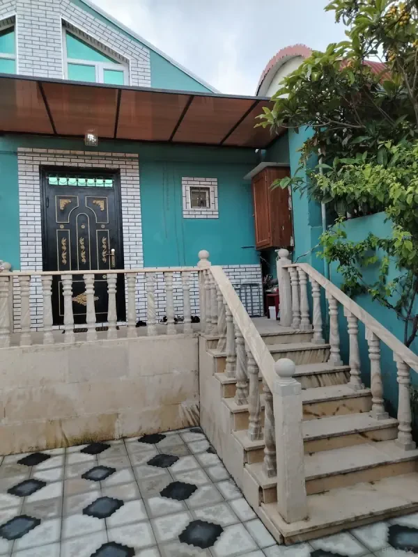 Satılır 3 otaqlı həyət evi 80 m²