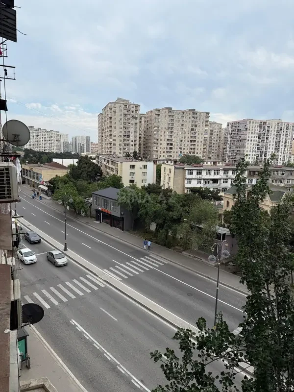 Kirayə verilir 1 otaqlı mənzil 40 m²