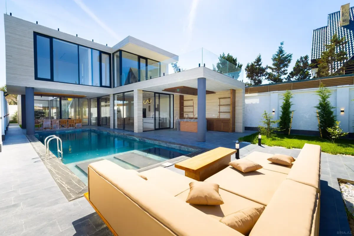 Satılır 5 otaqlı həyət evi 320 m²