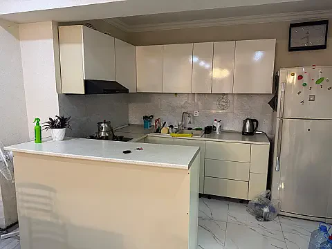 Kirayə verilir 3 otaqlı mənzil 100 m² — Bakı, Yeni Yasamal 3 otaq 100.00 m²
