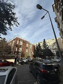 Satılır 2 otaqlı mənzil 60 m² — Bakı, 8-ci mikrorayon 2 otaq 60.00 m²