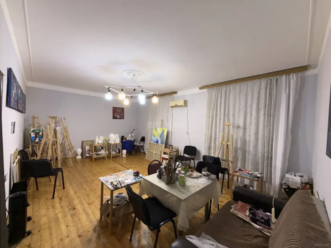 Satılır 3 otaqlı mənzil 87 m²