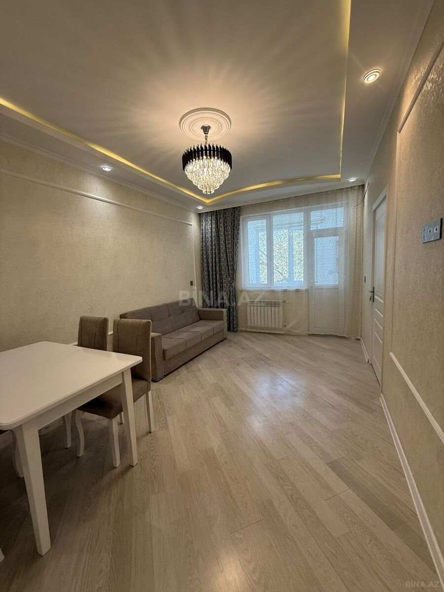 Satılır 2 otaqlı mənzil 45 m²