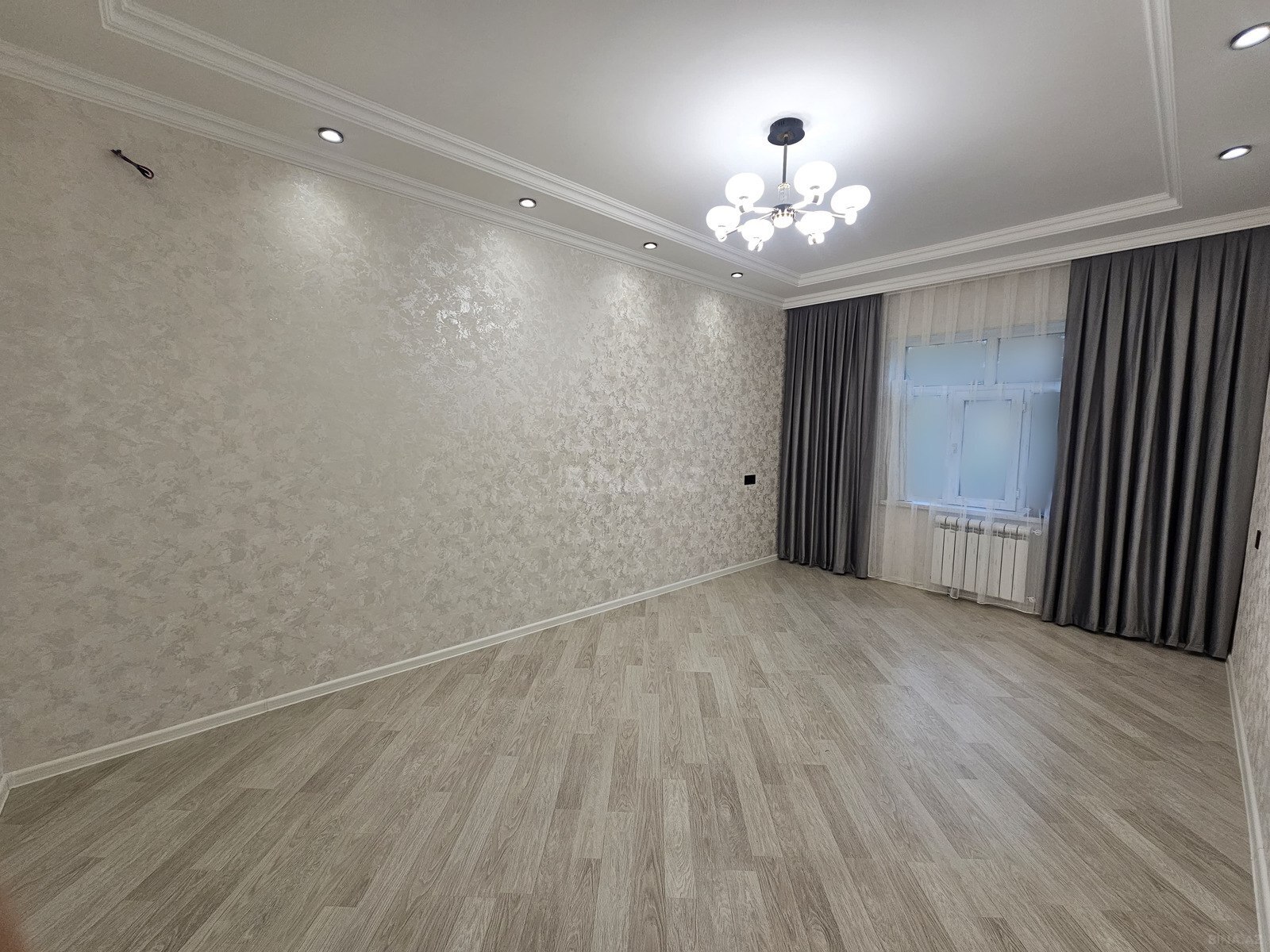 Satılır 2 otaqlı mənzil 55 m²