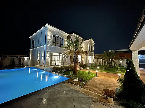 Satılır 7 otaqlı həyət evi 450 m² — Bakı, Mərdəkan 7 otaq 450.00 m²