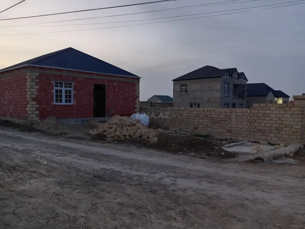 Satılır 3 otaqlı həyət evi 112 m²
