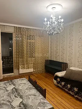 Kirayə verilir 2 otaqlı mənzil 50 m² — Bakı, Memar Əcəmi yanı 2 otaq 50.00 m²