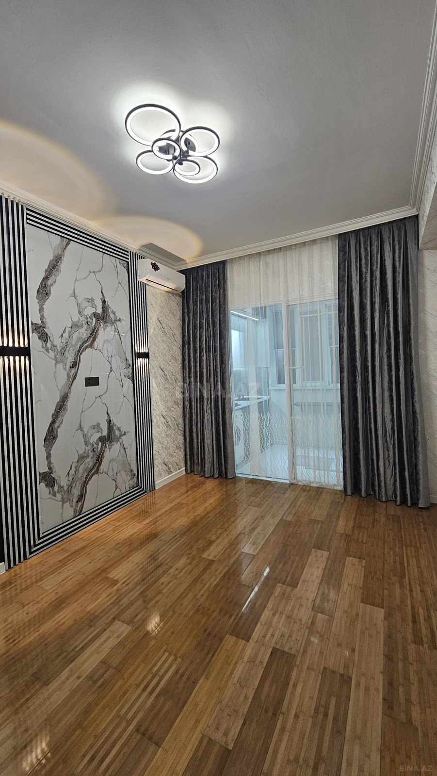 Satılır 2 otaqlı mənzil 45 m²