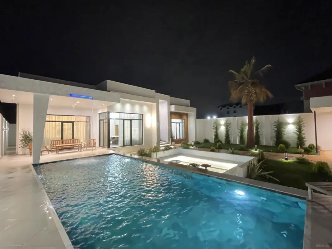 Satılır 5 otaqlı həyət evi 250 m²
