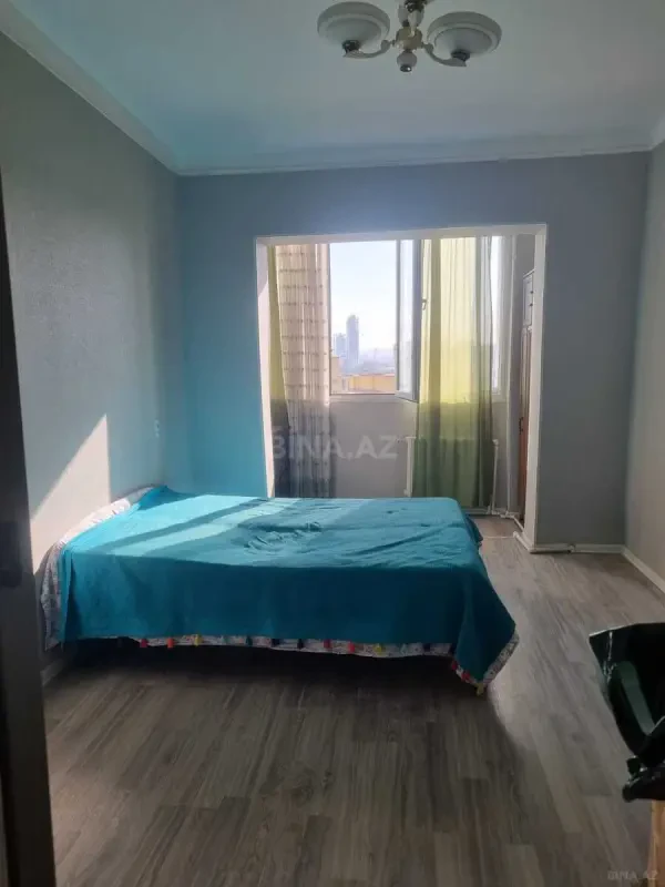 Kirayə verilir 2 otaqlı mənzil 65 m²