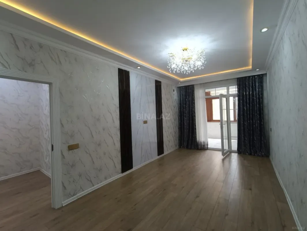 Satılır 3 otaqlı mənzil 98 m²