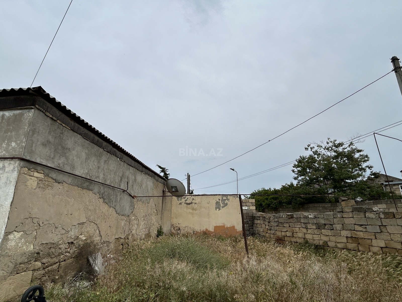 Satılır 3 otaqlı həyət evi 100 m²