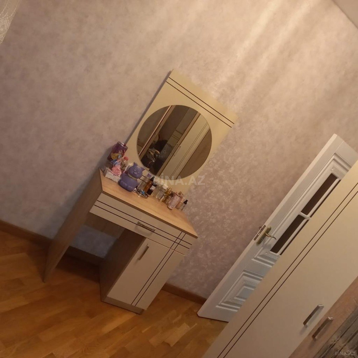 Kirayə verilir 3 otaqlı mənzil 95 m²