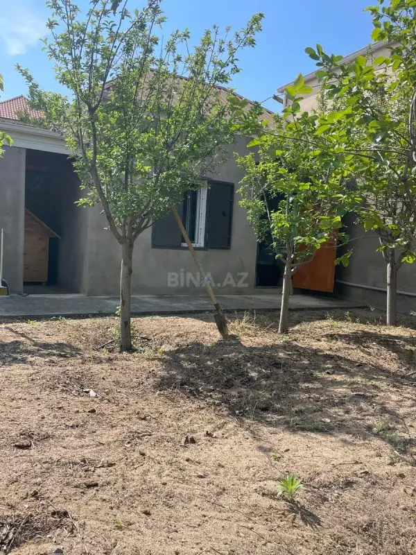 Satılır 3 otaqlı həyət evi 100 m²