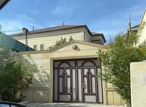 Satılır 9 otaqlı həyət evi 320 m² — Bakı, Nəsimi 9 otaq 320.00 m²