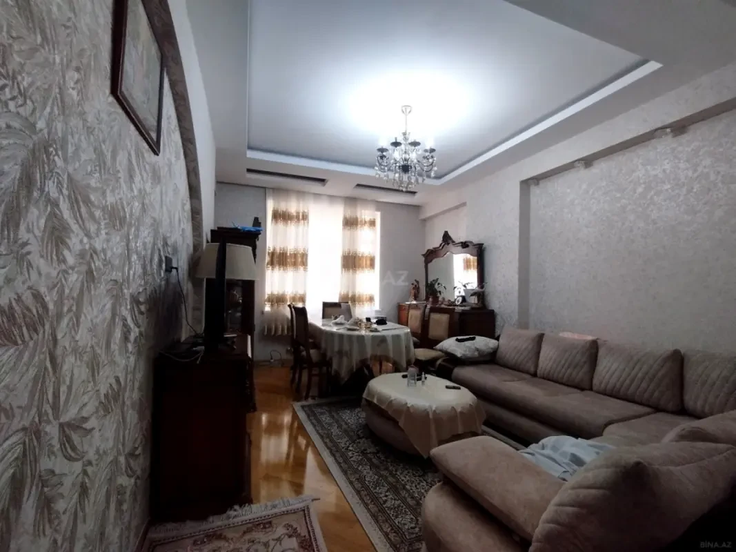 Satılır 3 otaqlı mənzil 92 m²