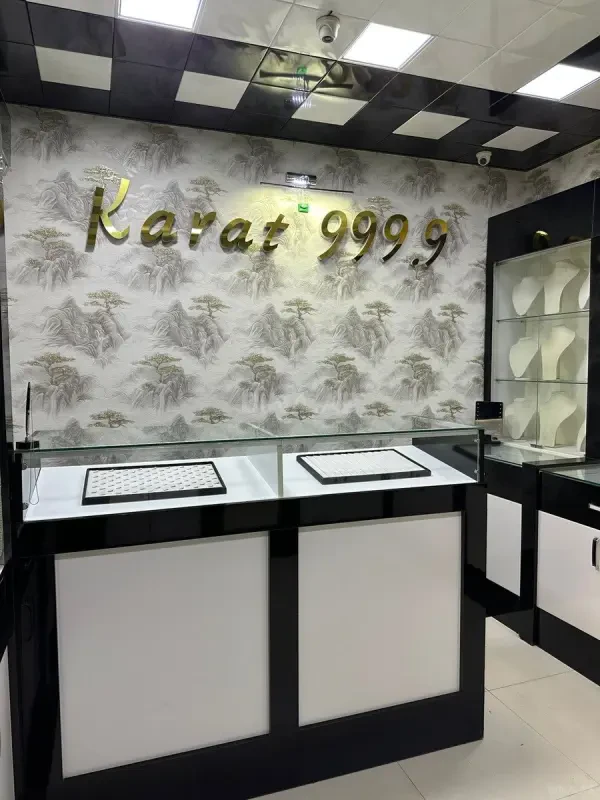 Satılır obyekt 102 m²