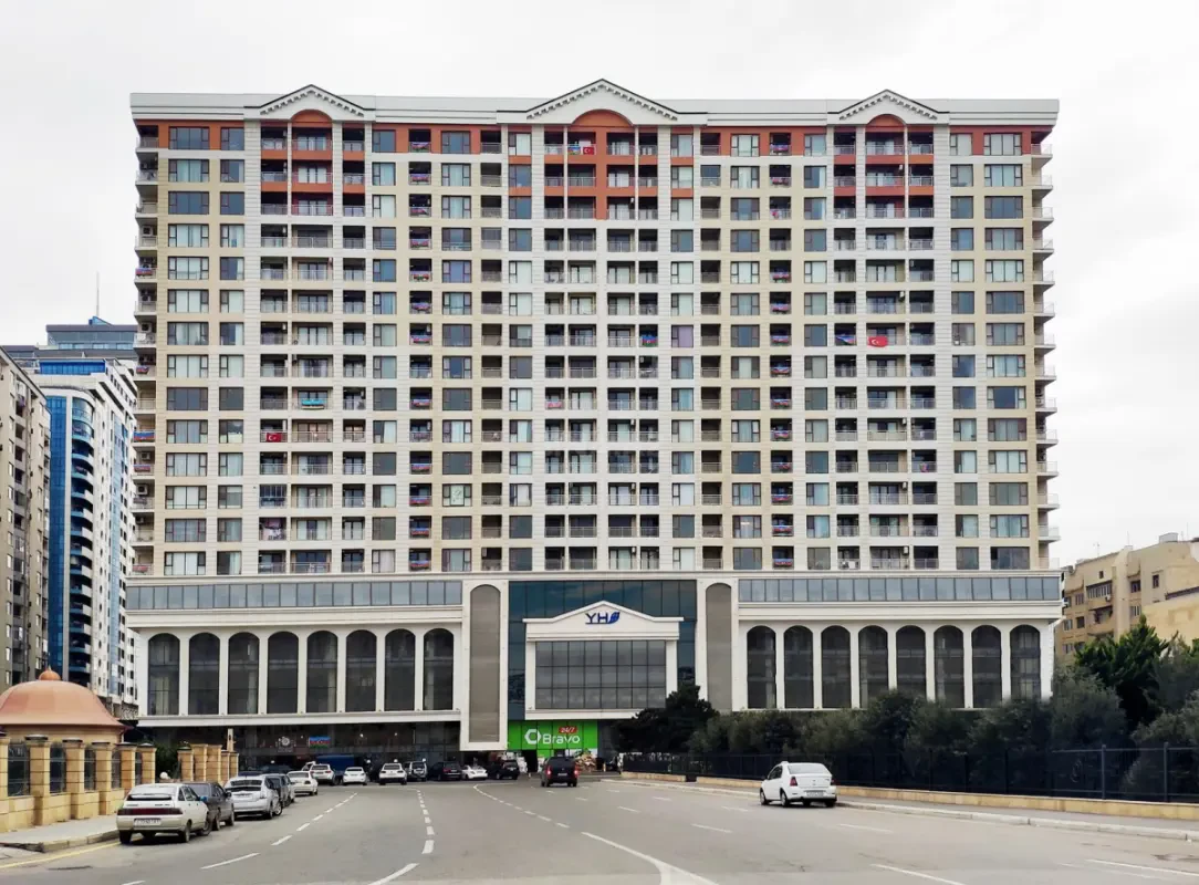 Kirayə verilir 10 otaqlı ofis 660 m²