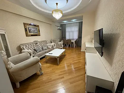 Kirayə verilir 3 otaqlı mənzil 110 m² — Bakı, Nərimanov 3 otaq 110.00 m²