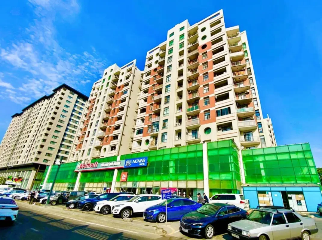 Kirayə verilir 2 otaqlı mənzil 60 m²