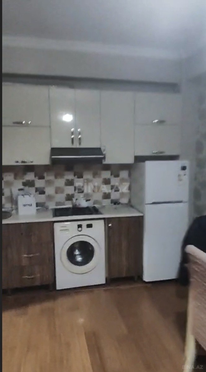 Kirayə verilir 2 otaqlı mənzil 45 m²