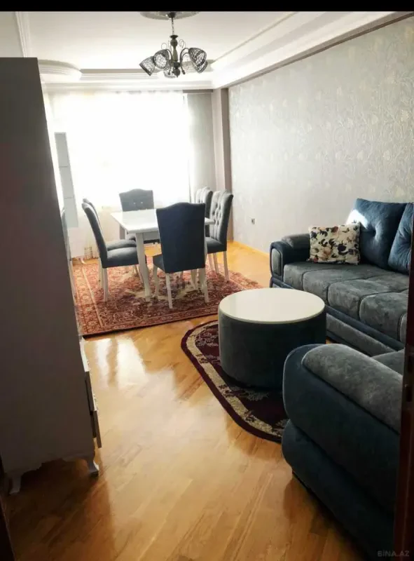 Kirayə verilir 3 otaqlı mənzil 120 m²