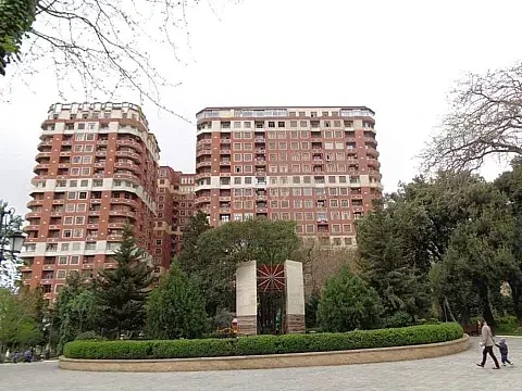 Satılır 4 otaqlı mənzil 205 m² — Bakı, Nizami 4 otaq 205.00 m²