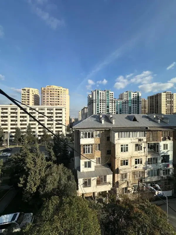 Satılır 2 otaqlı mənzil 55 m²
