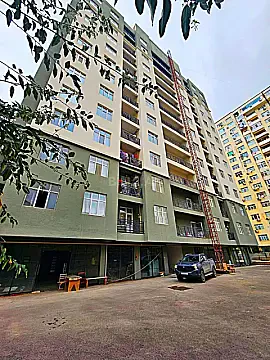 Satılır 2 otaqlı mənzil 82 m² — Bakı, Həzi Aslanov qəs. 2 otaq 82.00 m²