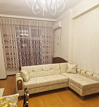 Kirayə verilir 1 otaqlı mənzil 45 m² — Bakı 1 otaq 45.00 m²