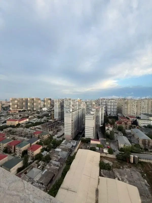 Satılır 3 otaqlı mənzil 78 m²