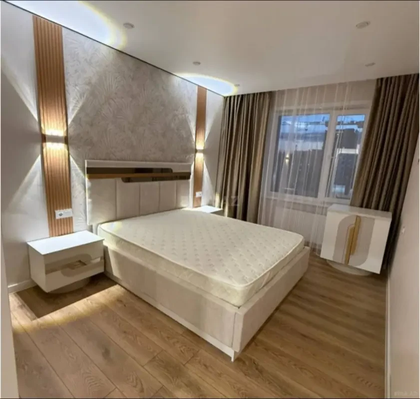 Kirayə verilir 2 otaqlı mənzil 60 m²