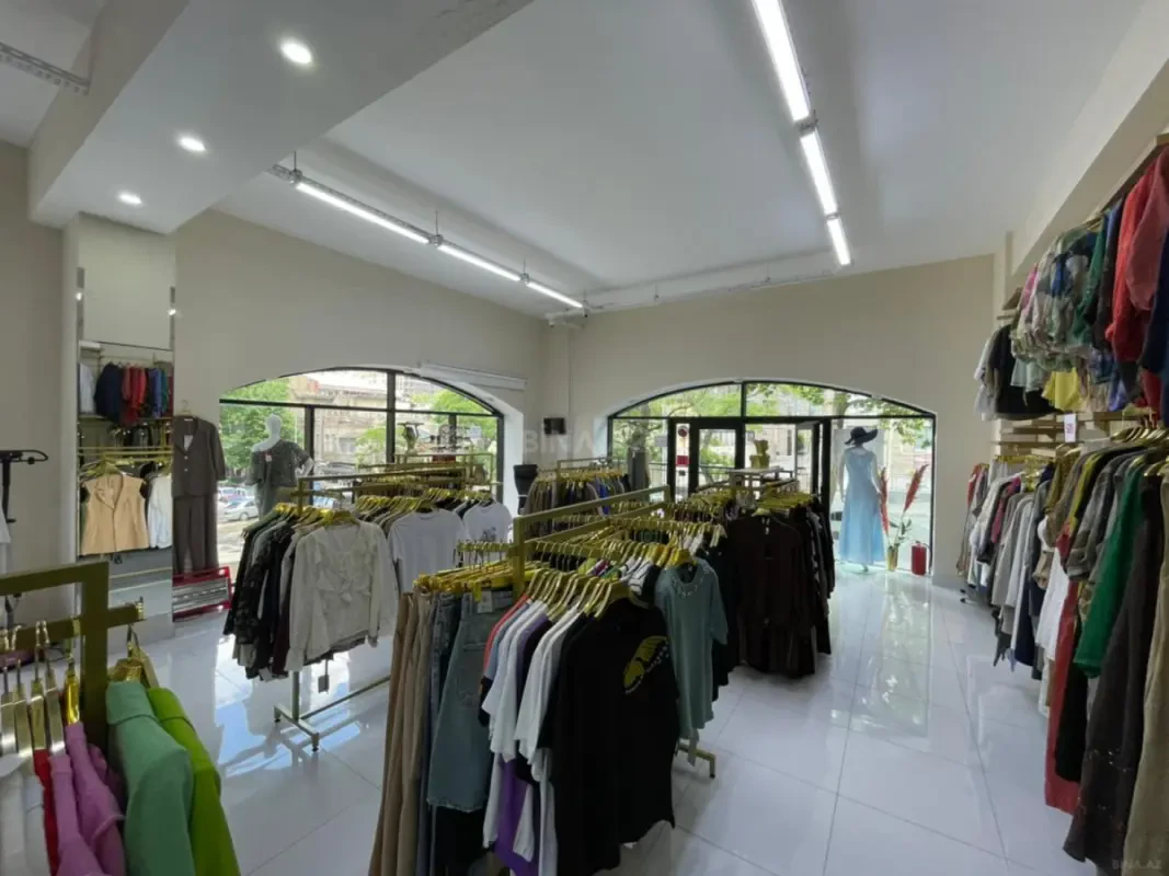 Kirayə verilir obyekt 120 m²
