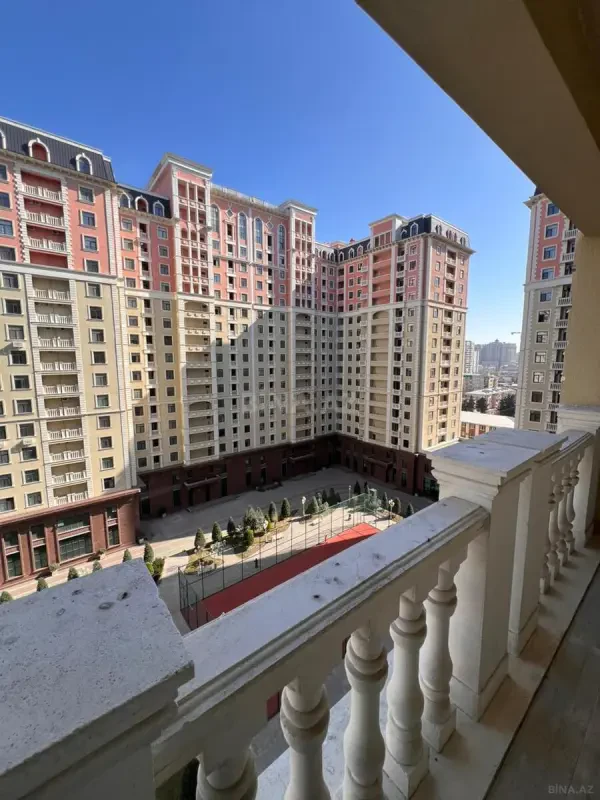 Satılır 3 otaqlı mənzil 95 m²