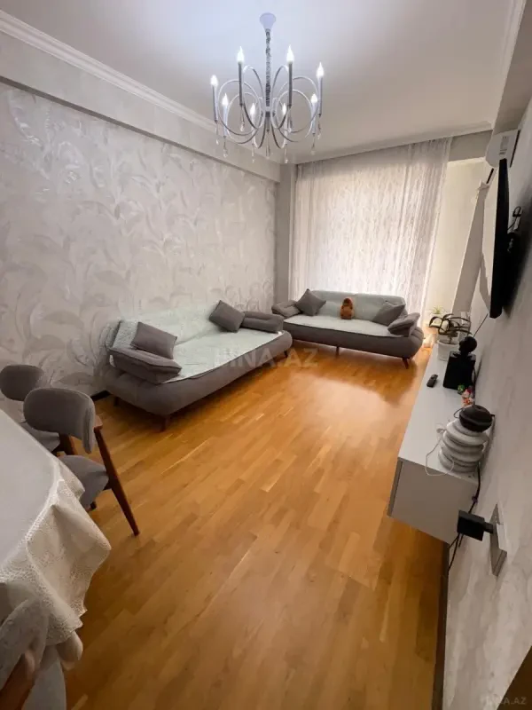 Satılır 2 otaqlı mənzil 70 m²