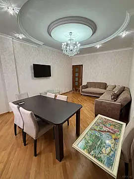 Kirayə verilir 3 otaqlı mənzil 115 m² — Bakı, İnşaatçılar 3 otaq 115.00 m²