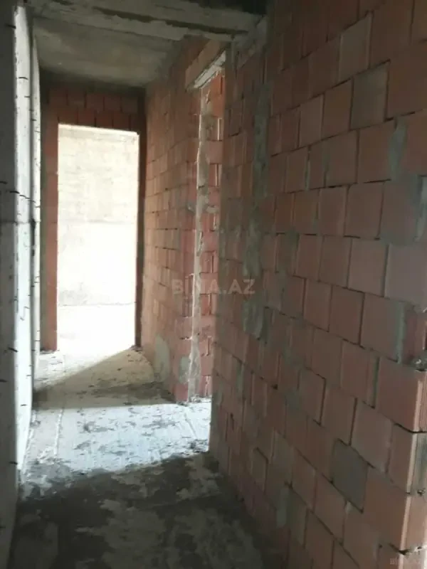 Satılır 2 otaqlı mənzil 78 m²