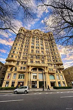Satılır 2 otaqlı mənzil 100 m² — Bakı 2 otaq 100.00 m²