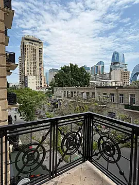 Satılır 3 otaqlı mənzil 100 m² — Bakı 3 otaq 100.00 m²