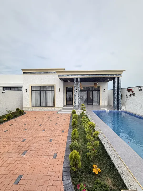 Satılır 4 otaqlı həyət evi 155 m²
