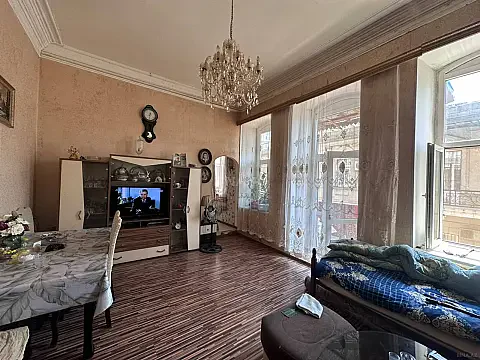 Satılır 2 otaqlı mənzil 60 m² — Bakı, Nizami 2 otaq 60.00 m²