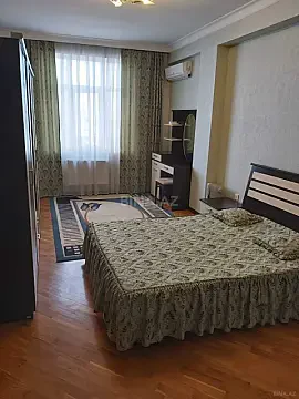 Satılır 2 otaqlı mənzil 100 m² — Bakı, Nizami 2 otaq 100.00 m²
