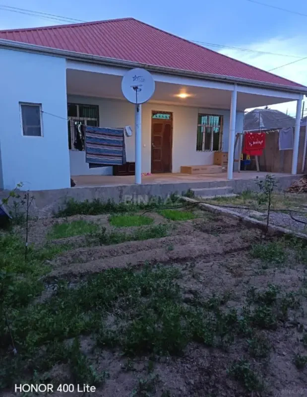 Satılır 3 otaqlı həyət evi 110 m²