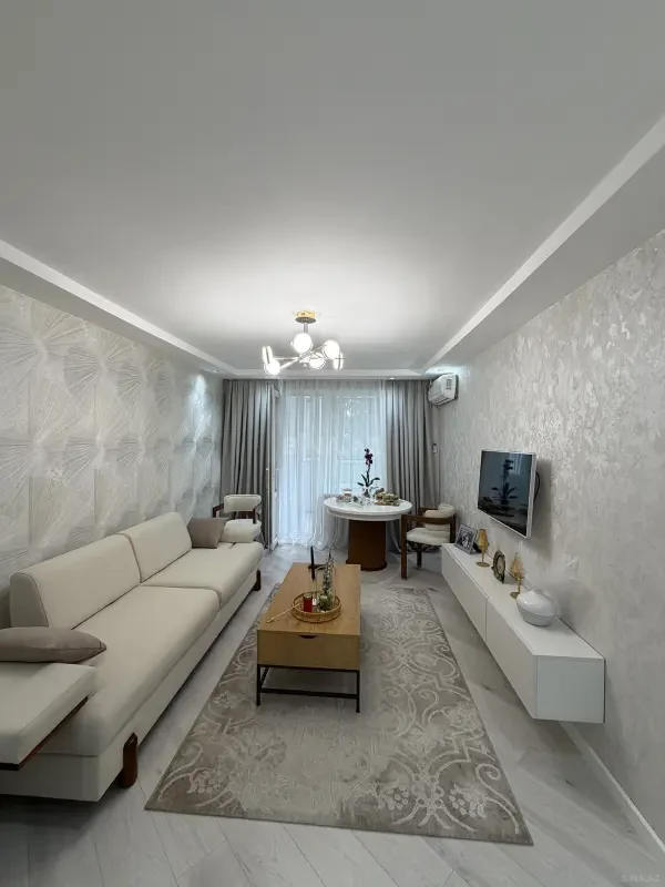 Satılır 2 otaqlı mənzil 50 m²
