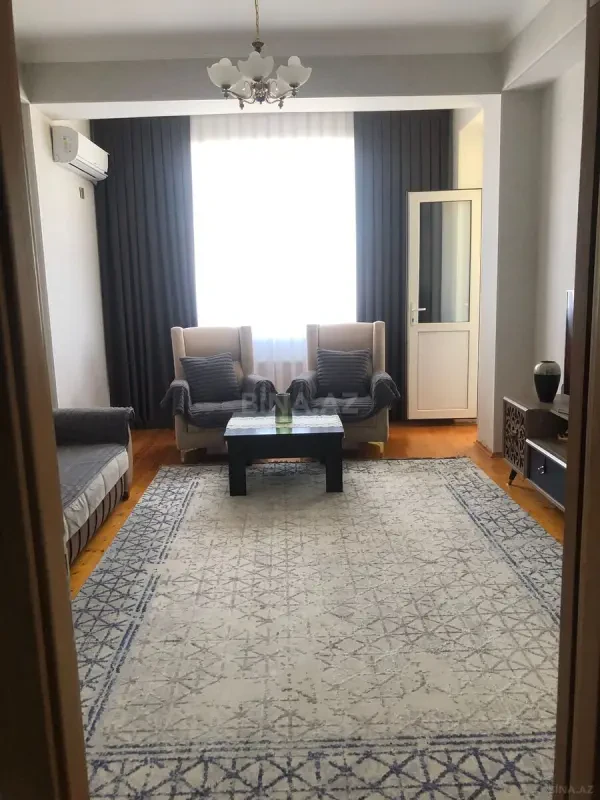 Satılır 2 otaqlı mənzil 65 m²