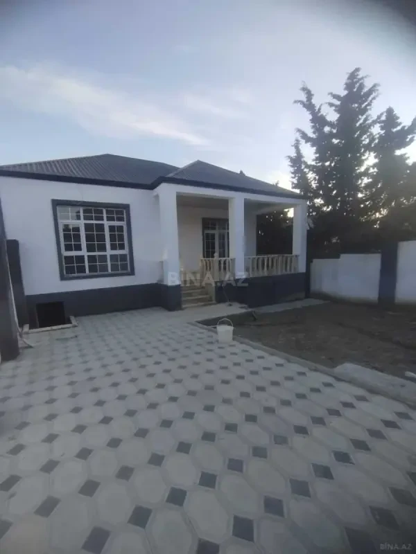 Satılır 3 otaqlı həyət evi 110 m²